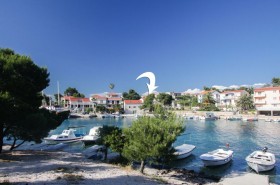 Apartmány Lugar - riviéra Šibenik - Chorvatsko - apartmány pouhých 15 m od moře