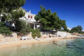 Apartmány Jarka - ostrov Pag - severní Dalmácie - Chorvatsko - ubytování u moře - jen 10 m od pláže