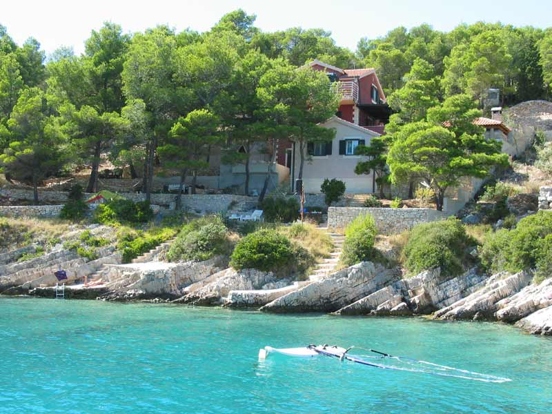 Chorvatsko - ubytování přímo u moře - apartmany Gordana ostrov Brač