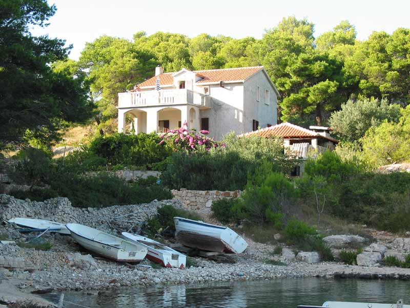 Robiznonády - ubytování opravdu v soukromí - Robinzonáda Luce na ostrově Brač - střední Dalmácie - Chorvatsko