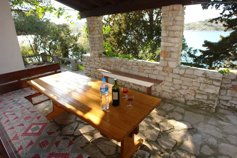 Robinzonády - ubytování opravdu v soukromí - Robinzonáda Crusoe na ostrově Dugi otok - severní Dalmácie - Chorvatsko